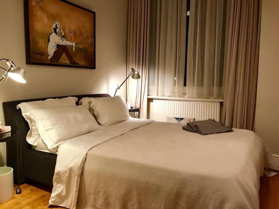 Stunning 2 Bed/2bath Flat In Heart Of Kensington Apartamento